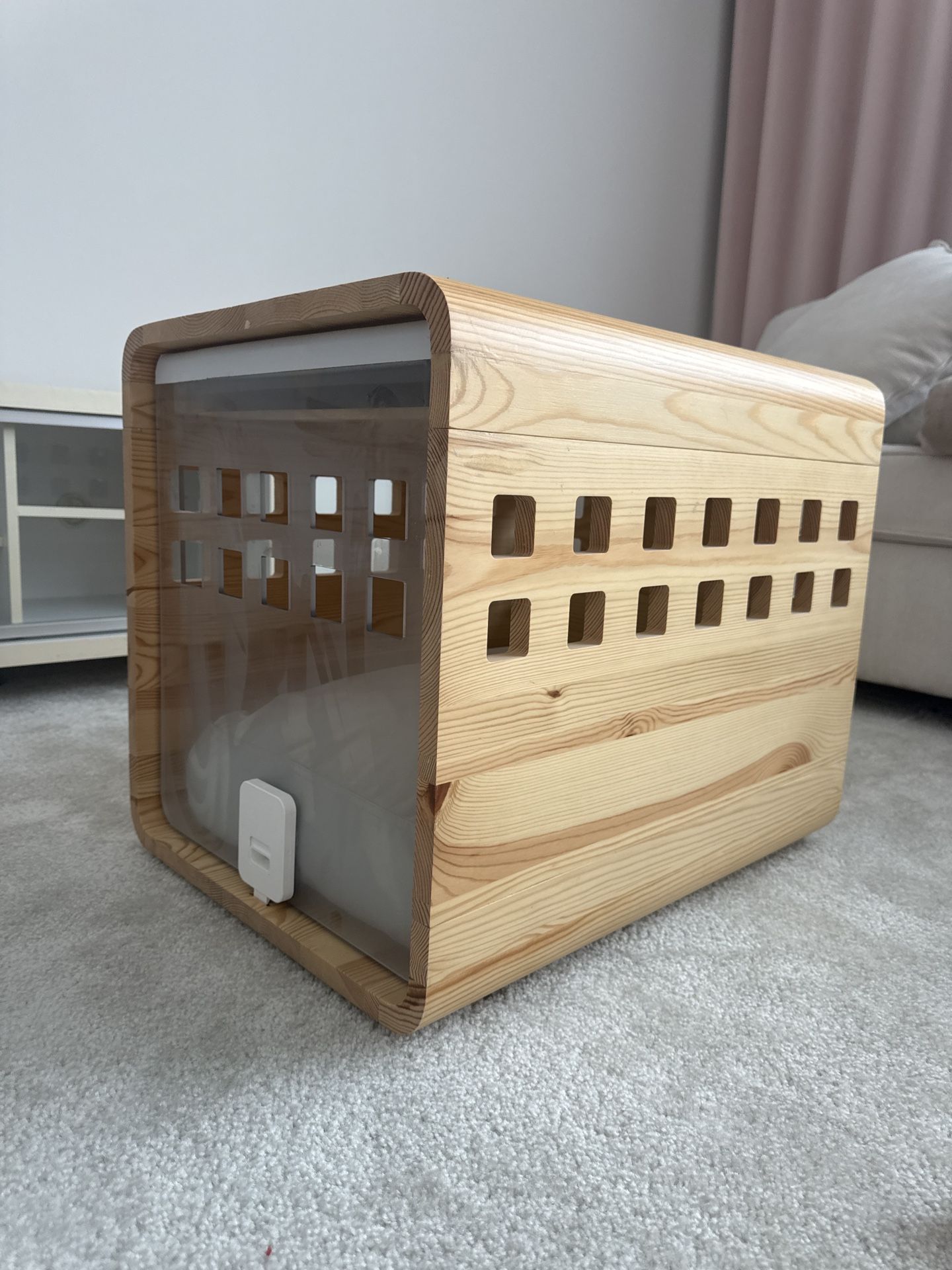 Modern Wooden Dog Crate – Stylish & Cozy Design