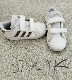 Toddler girls Adidas shoes