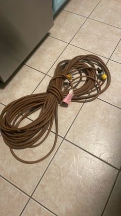 Used 100 foot heavy duty extension cord