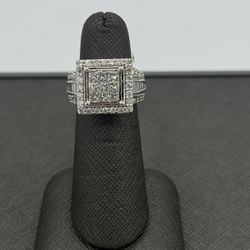 Ladies White Gold Diamond Cluster Ring 14k