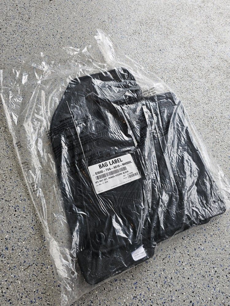 Carpet floor mat set for Honda Accord