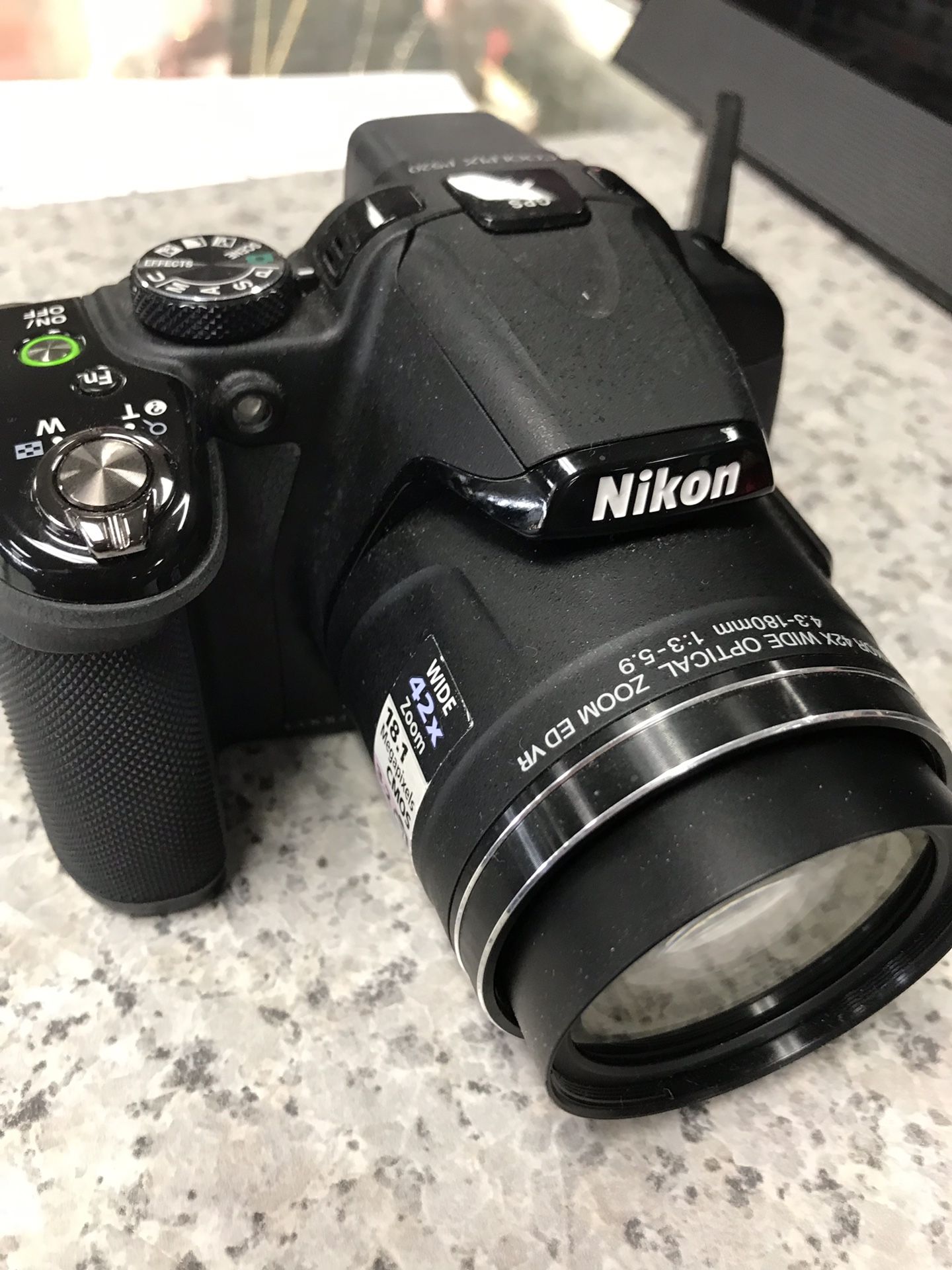 Nikon, COOLPIX P520 Digital Camera w GPS