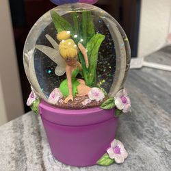 Tinkerbell Snow globe 