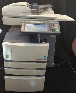 TOSHIBA eSTUDIO 202L Printer Scanner Copier with extra T-2340 Toner Cartridge