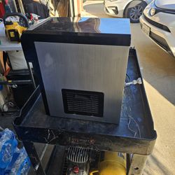 Water Dispenser