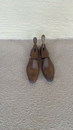Wooden Shoe Trees Pair