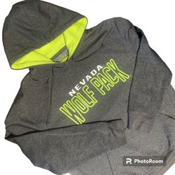 Coliseum Athletics Nevada Wolf Pack UNR Pullover Hoodie Green Grey