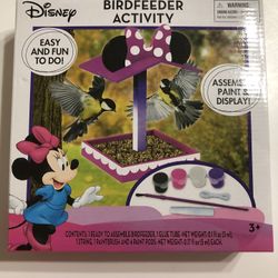 DISNEY MINI MOUSE BIRDFEEDER ACTIVITY KIT ASSEMBLE PAINT & DISPLAY New