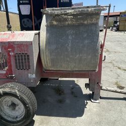 Multiquip WHITEMAN #WM90PH8 Concrete Mixer