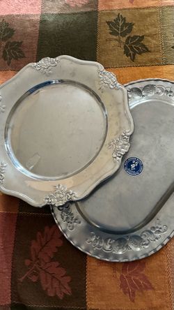 Silver-Tone Decorative Serving Trays Set of 2