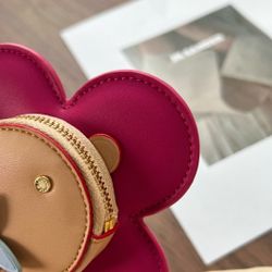  Vivienne Sunflower Wallet Hanger Se