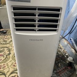 5500 BTU, Portable Air Conditioner Cools 350 Sq Ft