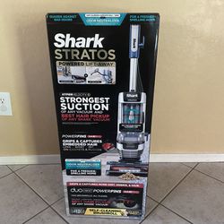 Shark Stratos DuoClean  Lift-Away Upright Vacuum