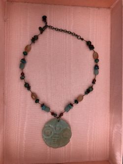 Vintage 60s jade green necklace pendant