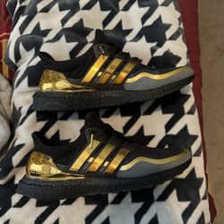 Adidas Ultraboost Gold Medal Size 10