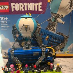 Lego Battle Bus 100% Complete all minifigs