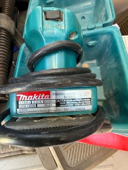 Makita BO4552 Finishing Sander