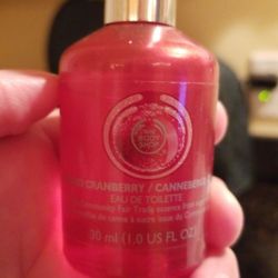 Frosted Cranberry Body Works fragrance
