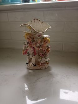 VINTAGE IMPERIAL VASE JAPAN