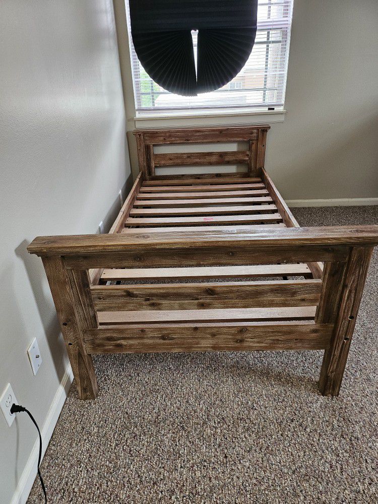Used Twin Size Platform Wooden Bed