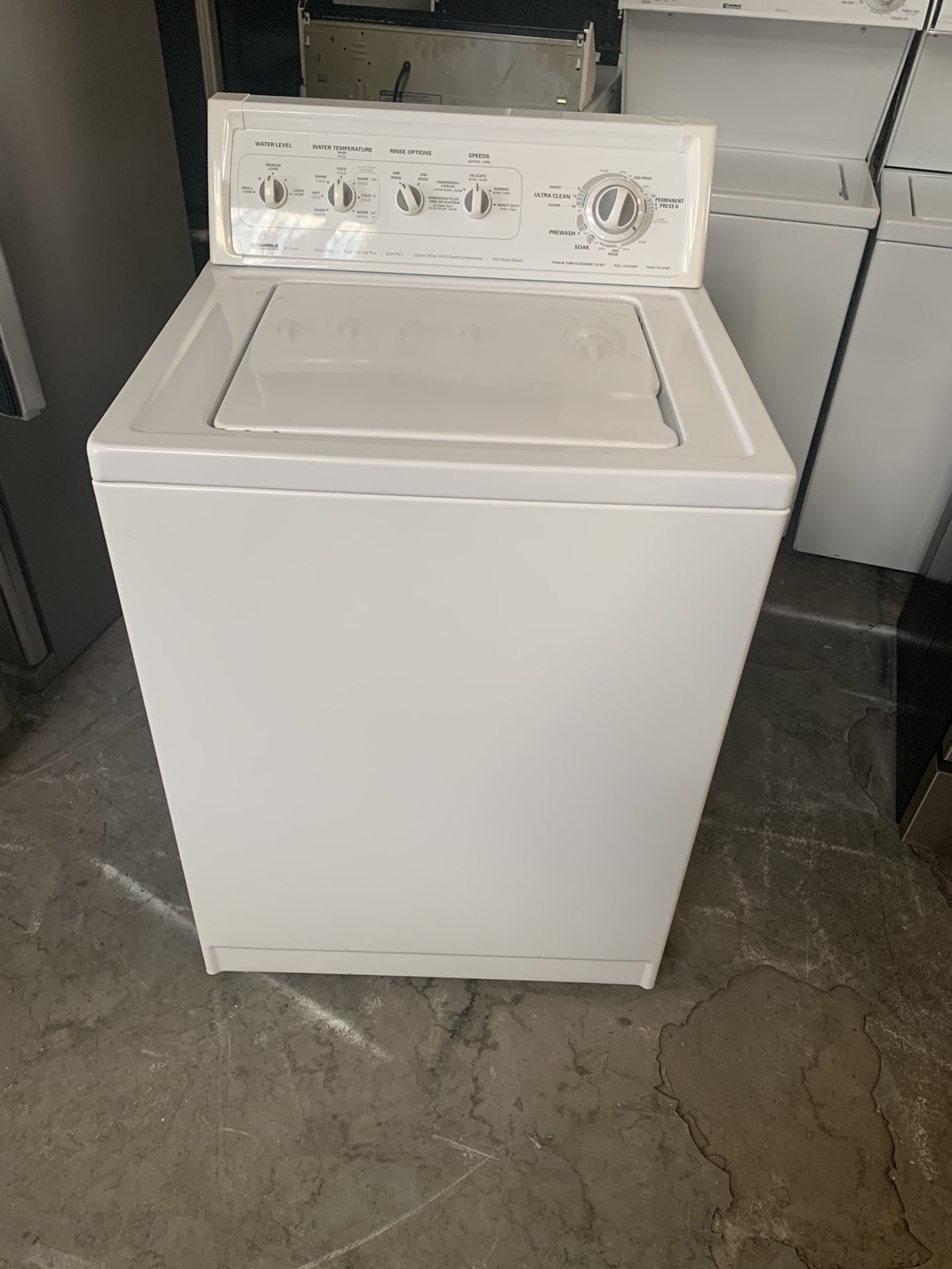 Washer brand kenmor everything is good working condition 90 days warranty