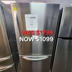 33 In. W 26 Cu. Ft. Bottom Freezer Refrigerator W/multi Air Flow And Smart Cooling System 