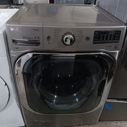 LG 5.2cuft Front Load Washer 