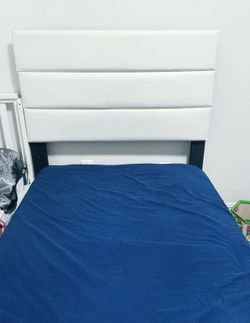 Twin Bed with mattress