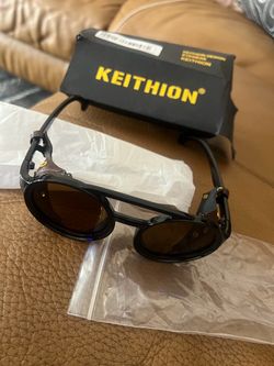 Keithion Round Sunglasses with Side Shields