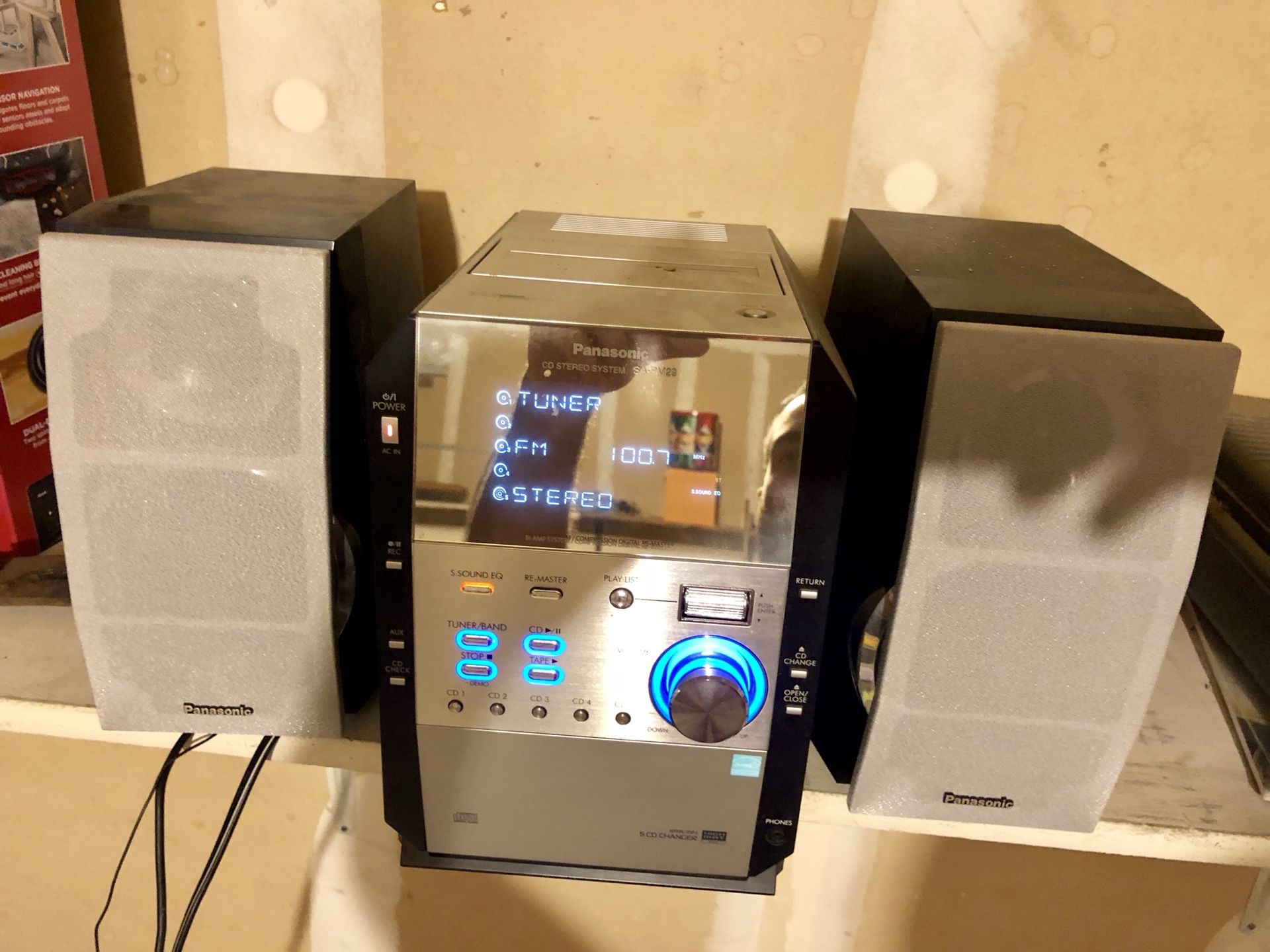 Panasonic SA-PM29 5-CD Shelf Stereo System