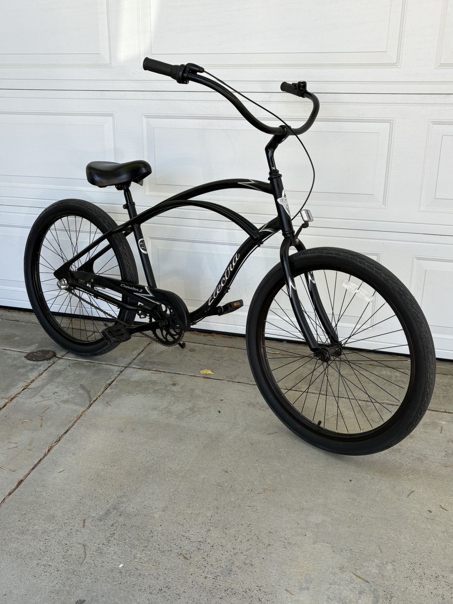 Super Slick Electra 3 Speed Aluminum Frame Matte Black Coaster 3 Bike