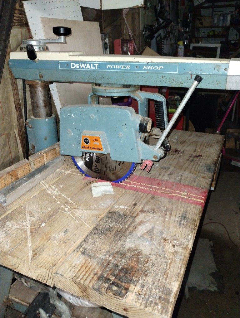 Radial Arm Saw