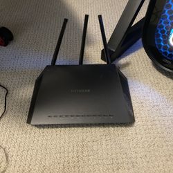 Netgear Nighthawk AC 1900 Wi-Fi 