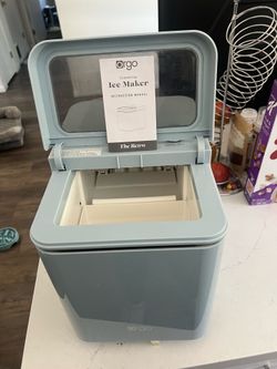 Retro Ice Maker
