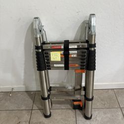 A-Frame 16.5ft Telescopic Ladder New