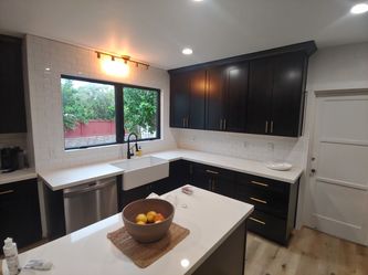 Counter tops installation