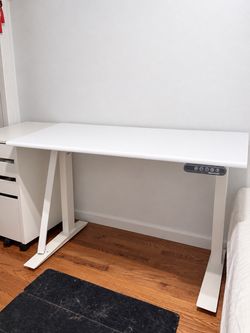 Autonomous Desk 5 Core