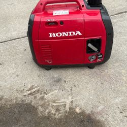 inverter Eu 2200i Honda Generator Good Working Condition 