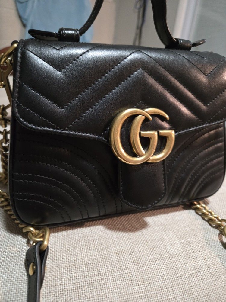 GG Marmont Small Top Handle Bag