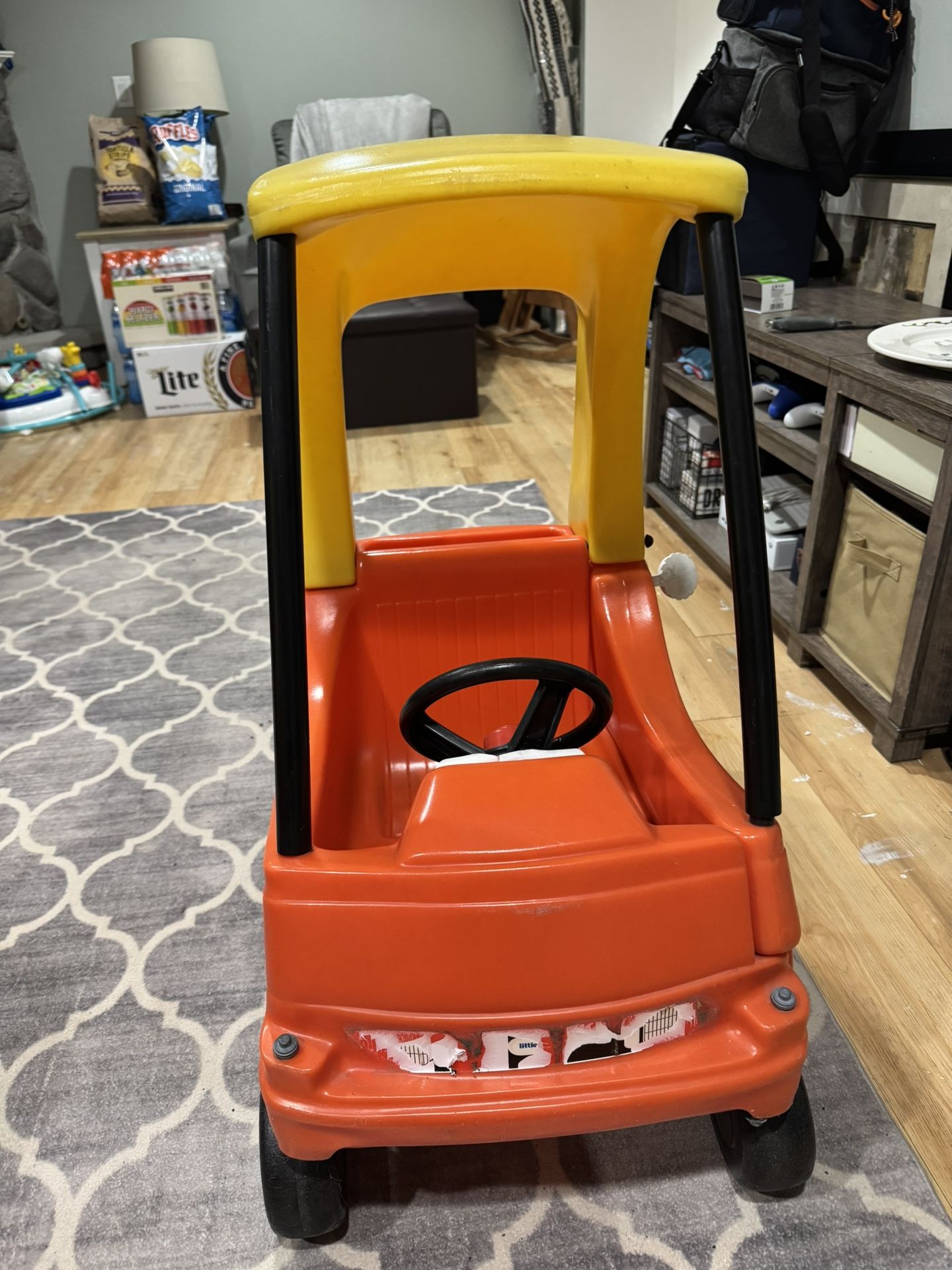Cozy Coupe