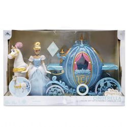 Cinderella Classic Doll Carriage Horse Deluxe Gift Set NIB New Disney 2023