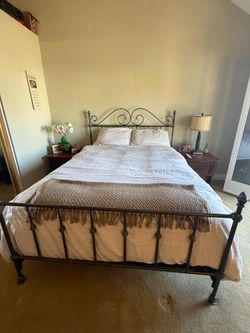 Beautiful and Romantic Heavy-Duty Queen Wrought Iron Bed Frame (Headboard, Footboard, Rails)