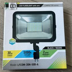 Led flood light