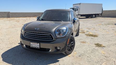 2012 mini cooper manual 89,000 miles
