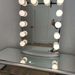 Impression Vanity Mirror