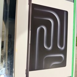 Apple MacBook Pro 2024 14" M4 10C GPU 4.5GHz 16GB RAM 512GB SSD macOS Sequoia.   Battery Cycle Count is only 7  Battery Health 100%   Excellent Condit