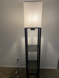 ✨Brand New Target Shelf Floor Lamp with USB – Black✨