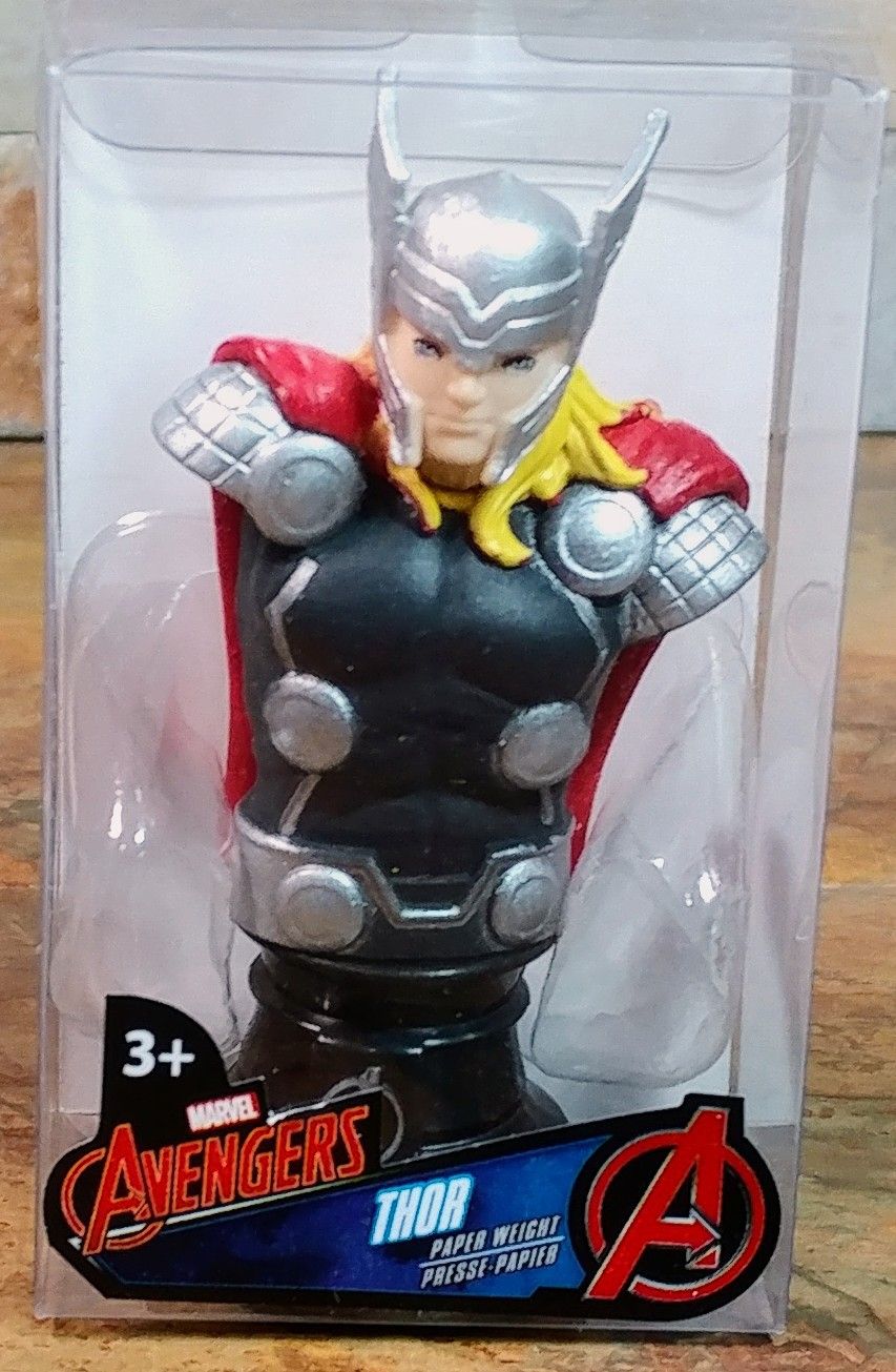 Marvel Avengers • Thor Figure • Paper Weight • Greenbrier Maker ..
A-8