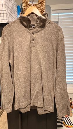 Gray sweater