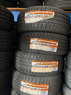 215/45/18 Arroyo vendo un set de llantas nuevas con 50,000 millas de garantía ✅🤩I am selling a set of new tires with a 50,000 mile warranty ✅